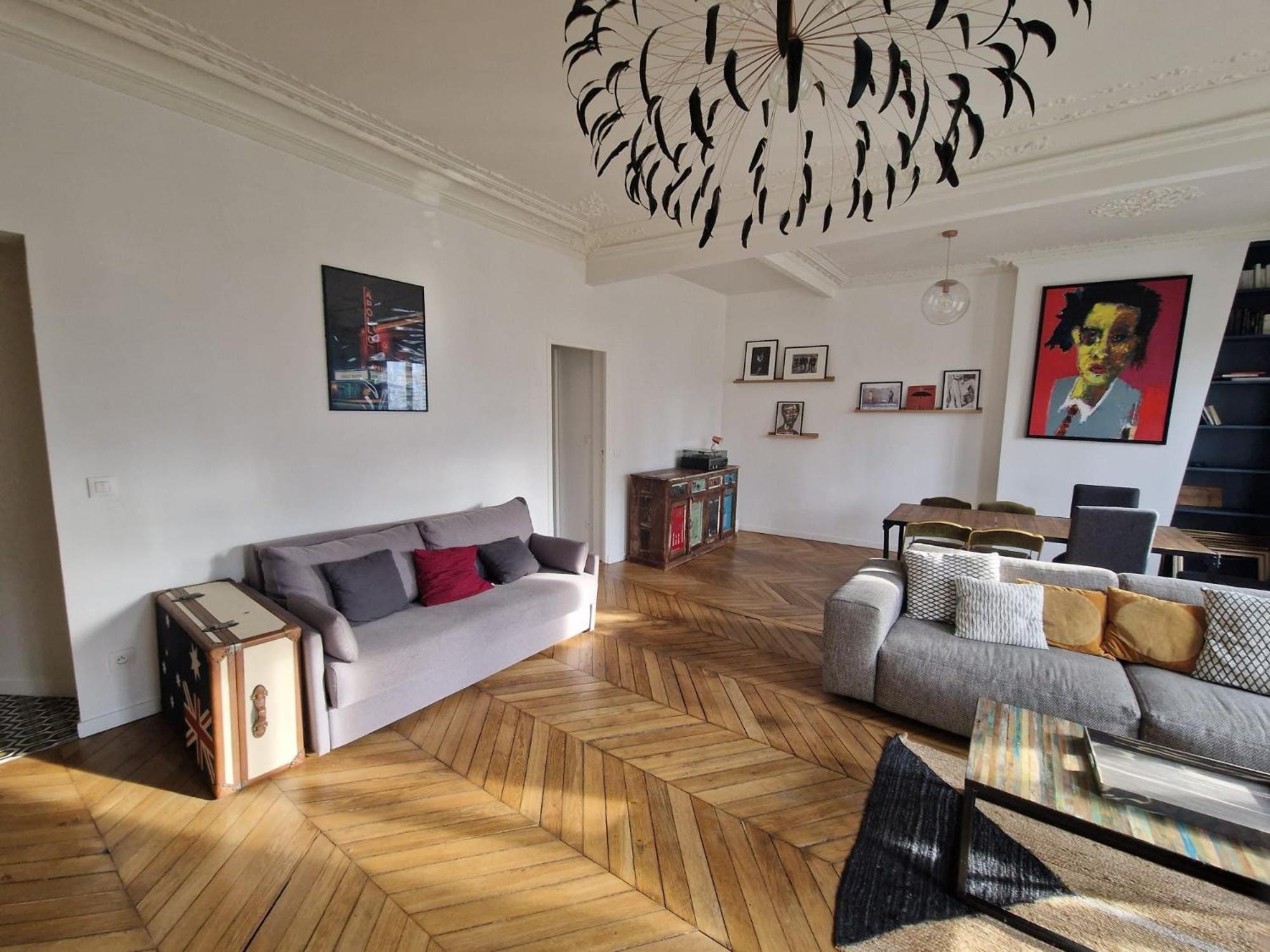 Apartment Parisian Nest 15 Min Adidas Arena & Montmartre